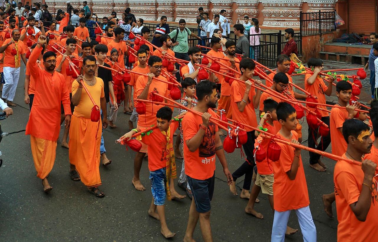Devotees also thronged Prayagraj's Mankameshwar Temple to offer prayers on the occasion. They offered water along with flowers to lord Shiva and prayed for their well-being