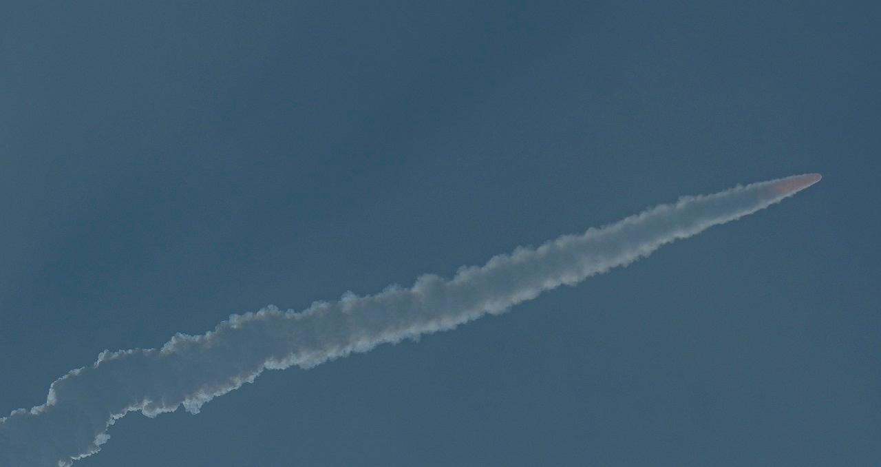 After a flight of about 10-12 minutes, the primary Earth Observation Satellite got separated successfully. Within a few minutes, a SR-O DEMOSAT Satellite developed by Space Kidz India weighing 200 grams also got separated, signalling the mission's success