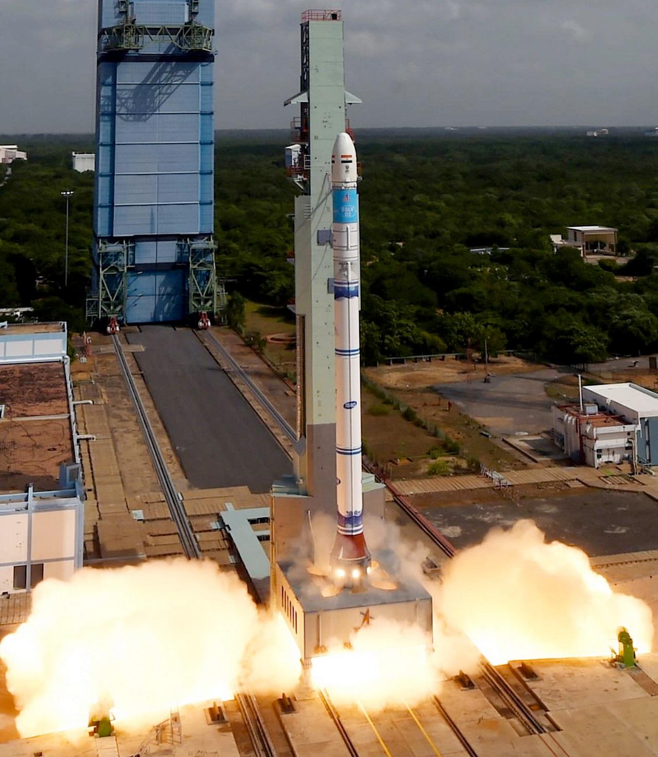 ISRO had planned for the latest mission to be launched on August 15 at 9.17 am but it was rescheduled for 24 hours later with a 60-minute launch window