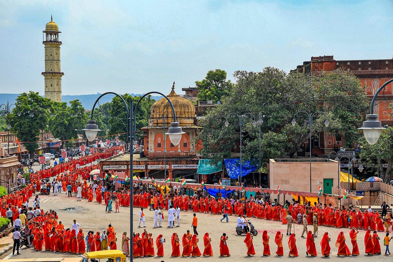 Mahakaleshwar Temple in Madhya Pradesh's Ujjain also saw a large number of devotees