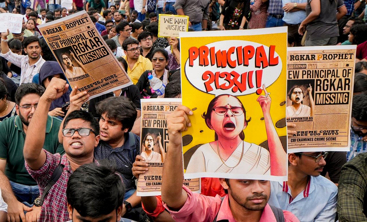 The Central Bureau of Investigation (CBI), which took over the investigation into the alleged rape and murder of the woman doctor atKMCH, will be submitting its status report on the probe to the Supreme Court