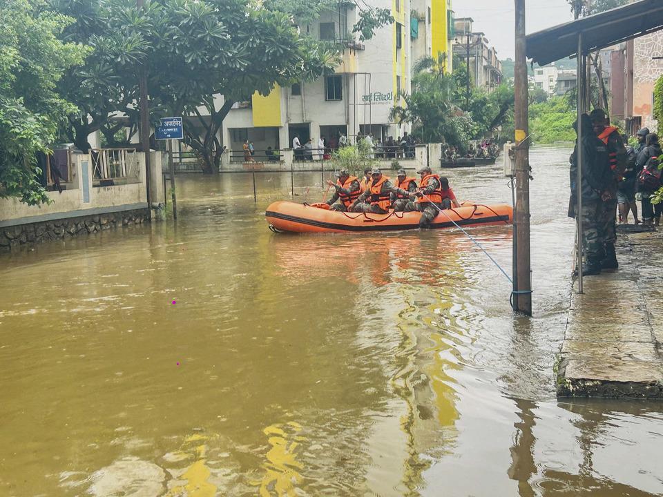 Pune’s Ekta Nagar reports flooding again; Maharashtra CM Eknath Shinde to visit city today