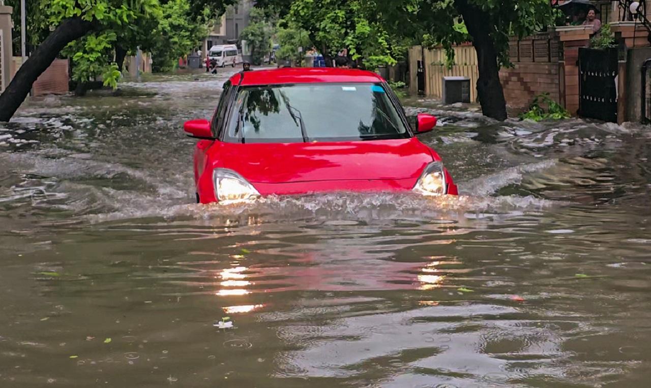 The India Meteorological Department (IMD) has predicted heavy rainfall for Friday in isolated areas of Gujarat's districts, including Kachchh, Morbi, Jamnagar, Devbhoomi Dwarka, and Porbandar