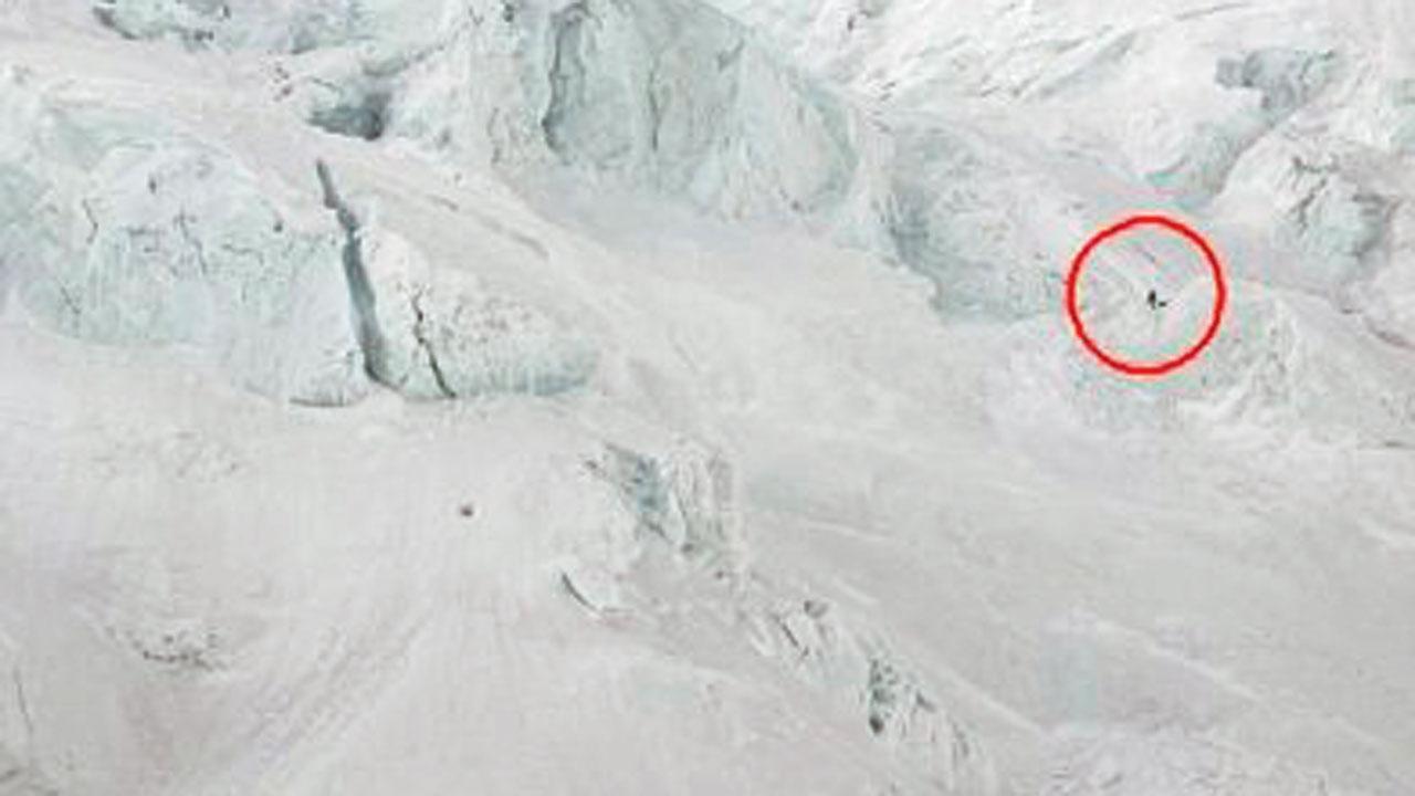 Two climbers rescued after 6-day ordeal on Pakistani peak
