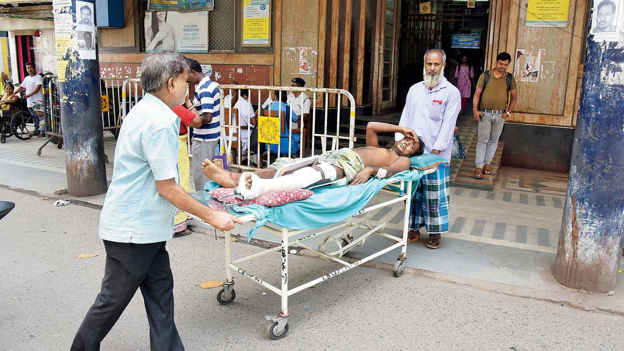 Kolkata doctor rape-murder: Healthcare services hit in nationwide stir, doctors refuse to back down