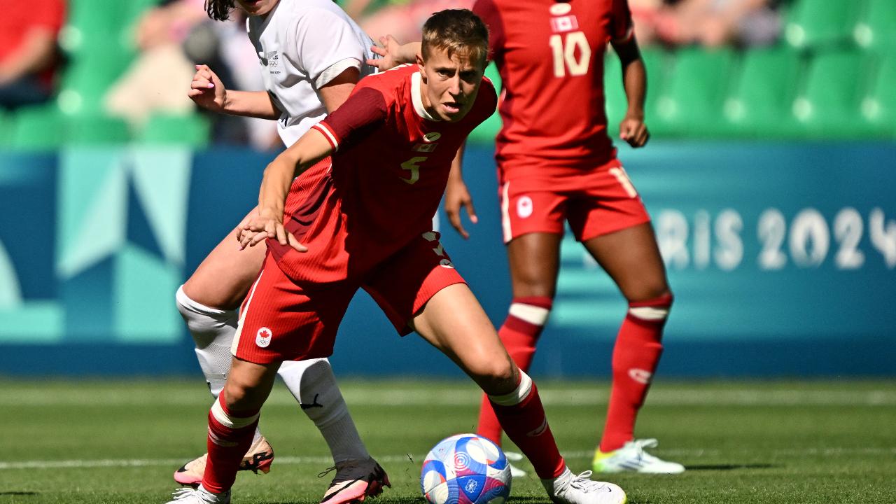 QuinnIf you follow women's football, then it is hard to miss Canadian soccer player Quinn, who was previously known as Rebecca Quinn, a midfielder playing at her best. The footballer came out in 2020 as non-binary and transgender, and changed their name to Quinn. In 2023, the 28-year-old became the first openly non-binary and transgender footballer to compete in the FIFA World Cup. Quinn was allowed to play in the women's team based on the sex assigned at birth, and thus becoming the first footballer not only to participate in the 2020 Tokyo Olympics but also win it with her team. This time around, they are in the quarterfinals and will be playing against Germany, amid the drone scandal. 