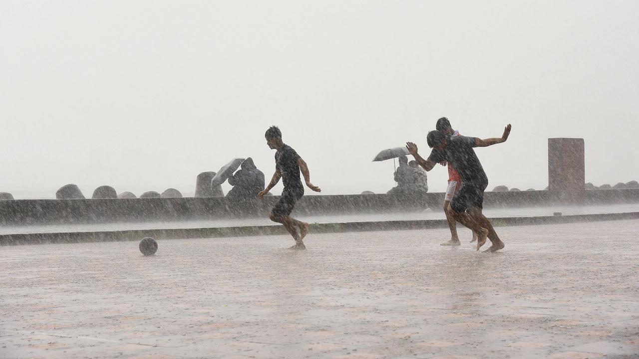 Heavy to very heavy rainfall to continue over Tripura for next 2 days