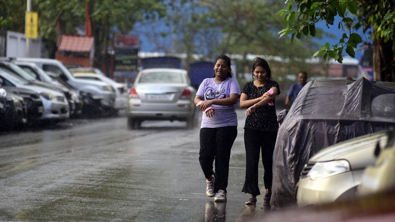 Mumbai weather update: IMD predicts light to moderate rainfall in city and suburbs today