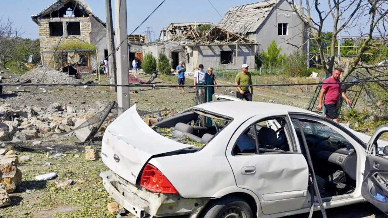 Russian missile targets Ukrainian city in mourning