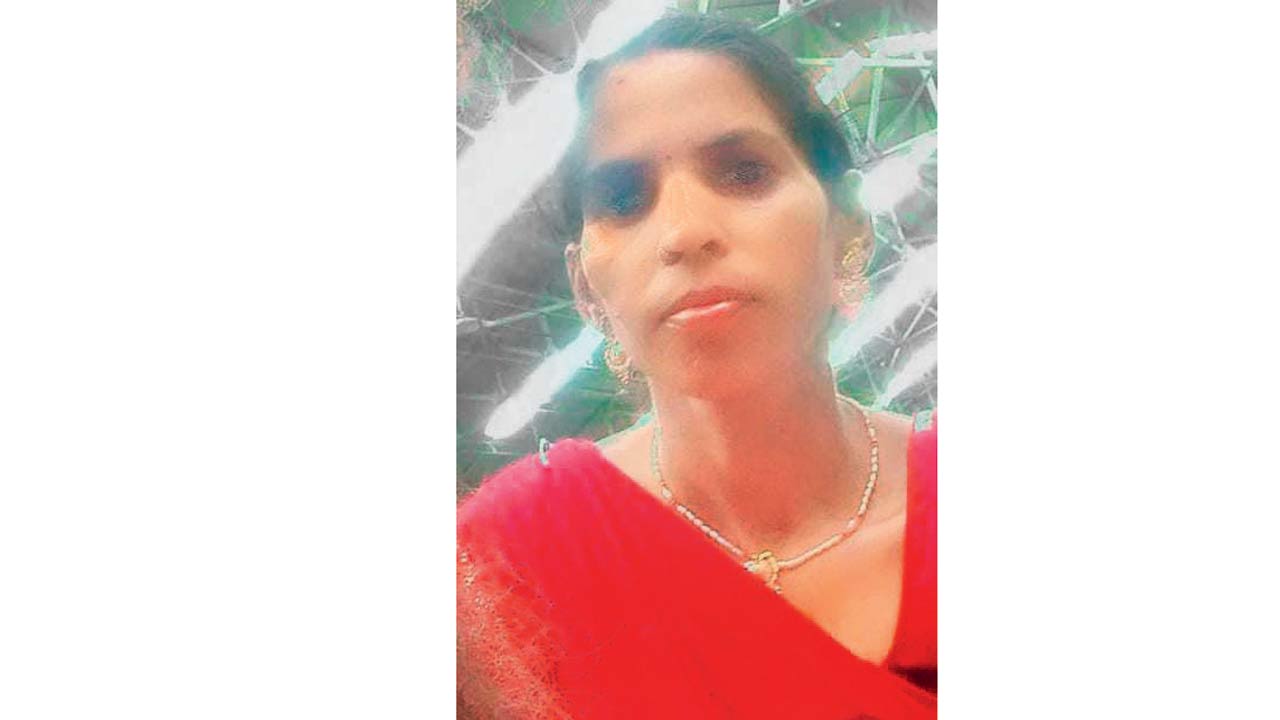 Sasikala Yadav, who was swept away in Versova bay