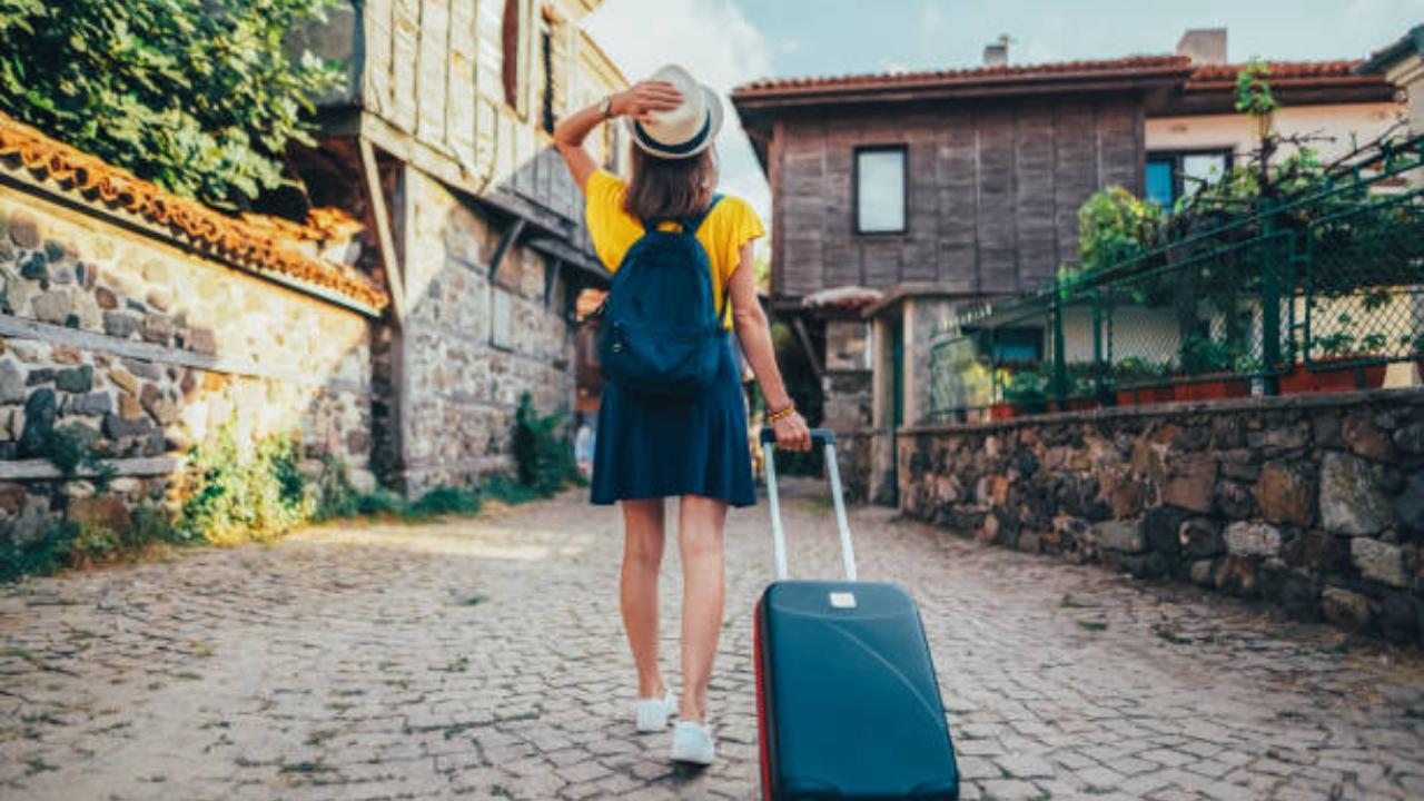 Get, set, travel: A comprehensive guide to solo travelling for women