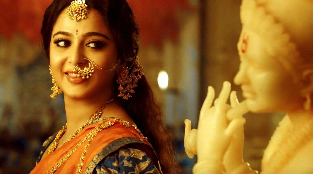 Kanha Soja Zara 
Sung by Shreya Ghoshal, this lullaby from Baahubali 2 reflects the divine mother’s plea to Krishna to rest. The soothing melody stars Anushka Shetty as a lead