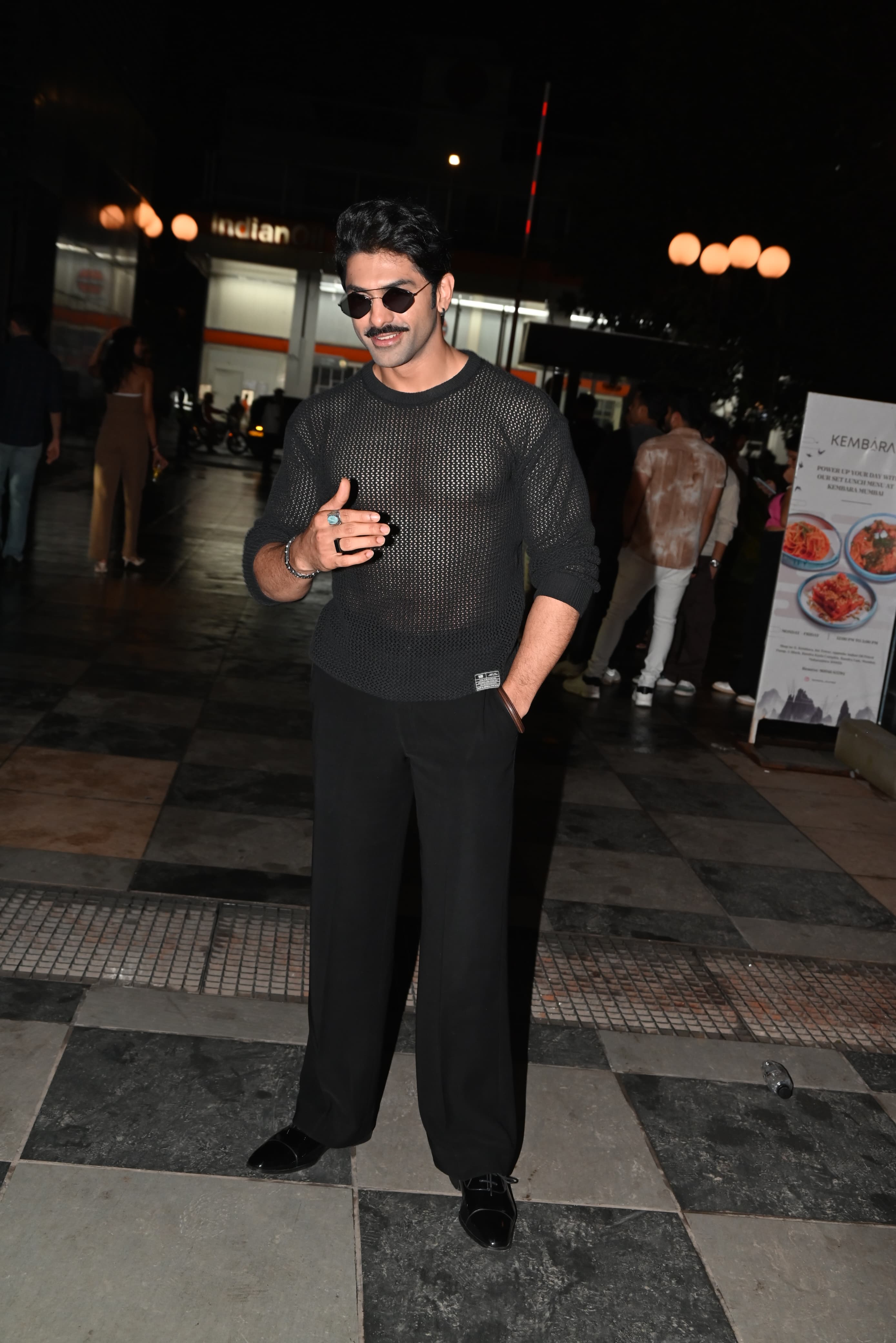 Heeramandi actor looked dapper in an all-black outfit