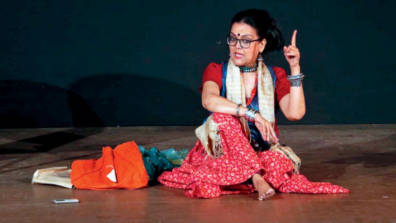 This play by Sushmita Mukherjee highlights women's experiences