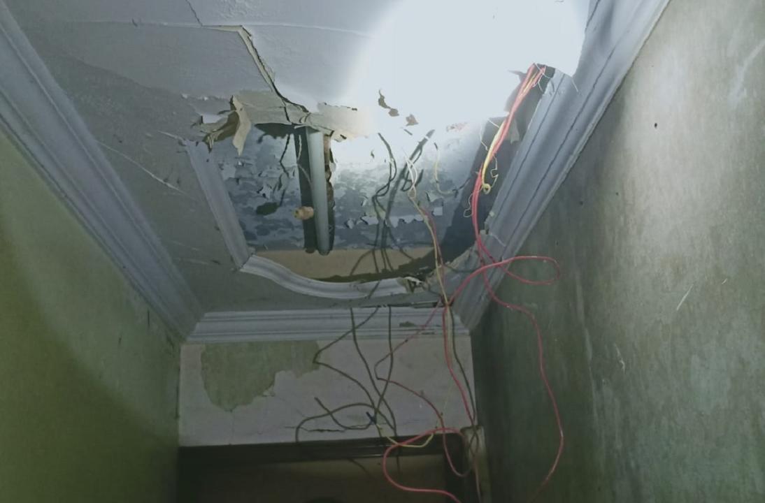 Ceiling of flat in Thane building classified as 'most dangerous' collapses; no casualty