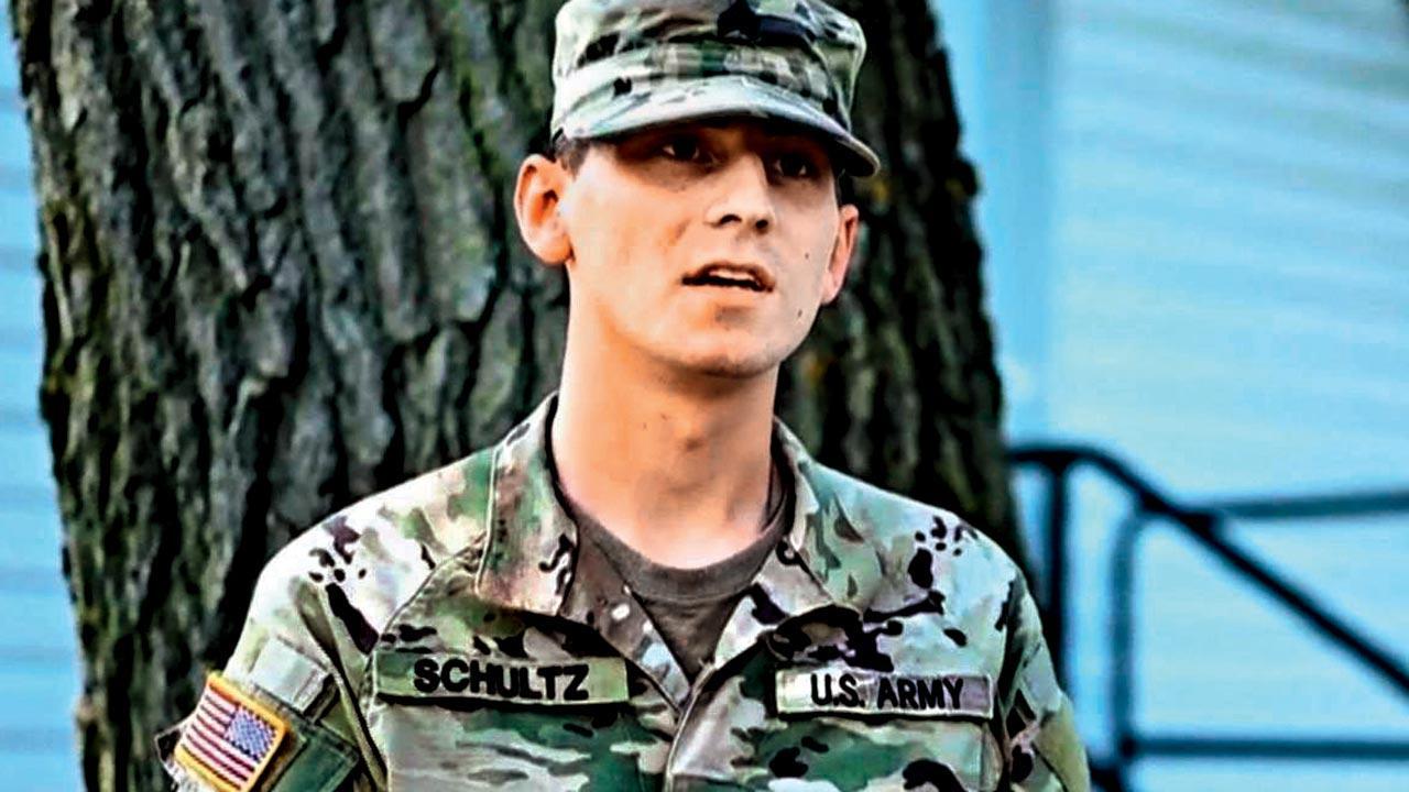 US soldier pleads guilty to selling military secrets to China for USD 42,000