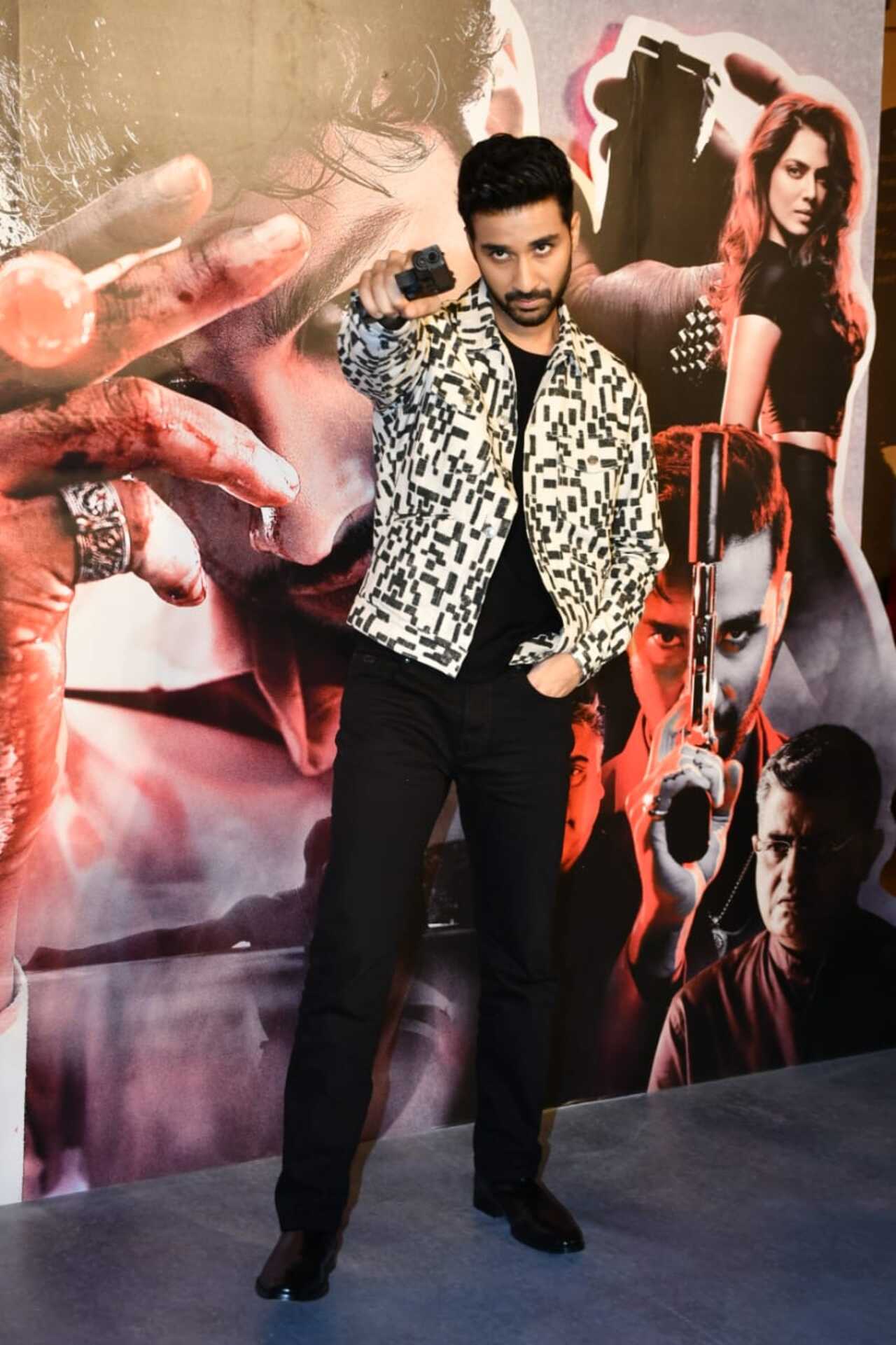 Raghav Juyal, who has recently aced a villainous role in Kill, is back with a negative role in Yudhra