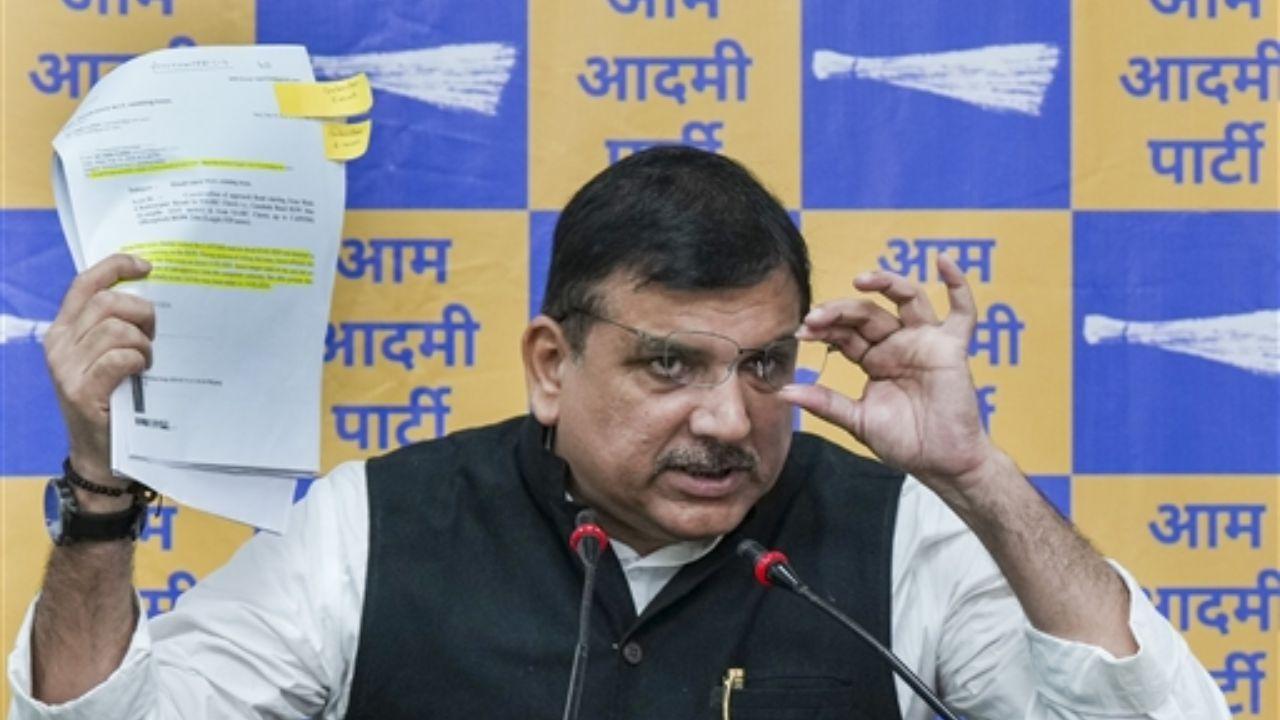 Delhi Minister Saurabh Bharadwaj claimed that the LG personally visited the site and ordered the removal of trees that were obstructing the road. He presented an affidavit filed in the Supreme Court as evidence.