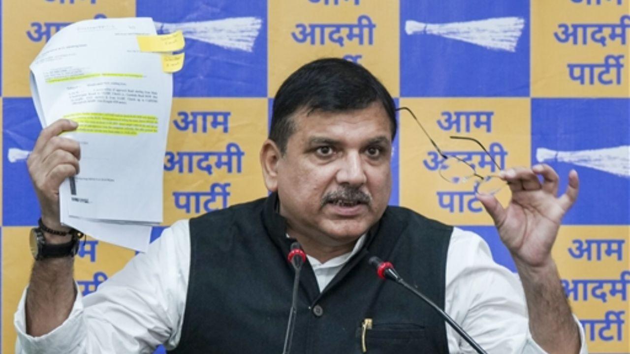 Bharadwaj insisted that the LG should immediately resign due to the environmental damage caused under his orders. He also challenged the LG to a public debate on the matter.