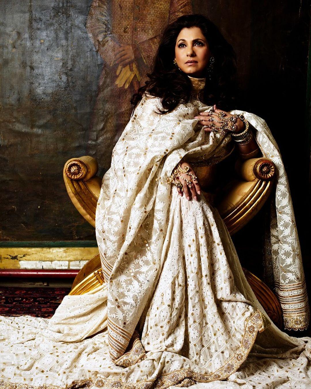 In 1995, Abu Sandeep unveiled their first Chikan collection at Delhi’s Oberoi Hotel. The collection, which took two years of dedication and experimentation to perfect, brought their vision to life.