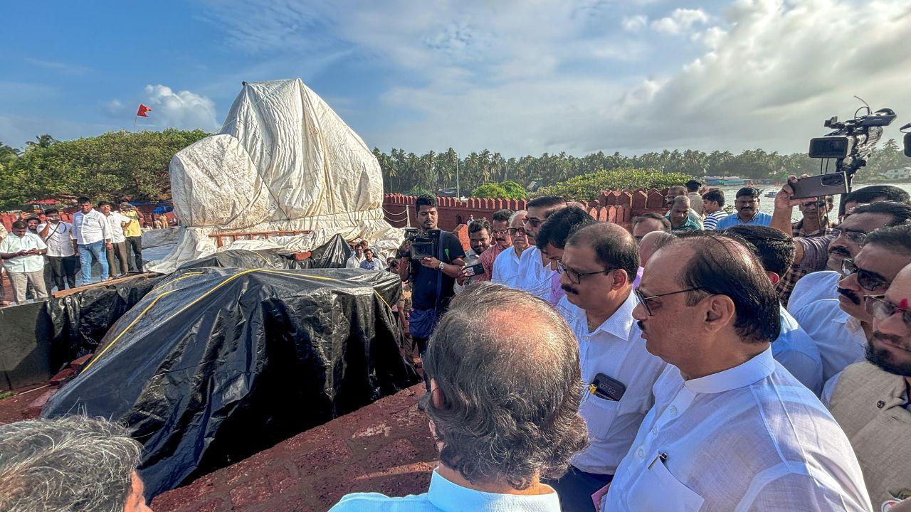 Pawar noted that in future, experience will be prioritised when awarding contracts, to prevent such incidents from occurring again.