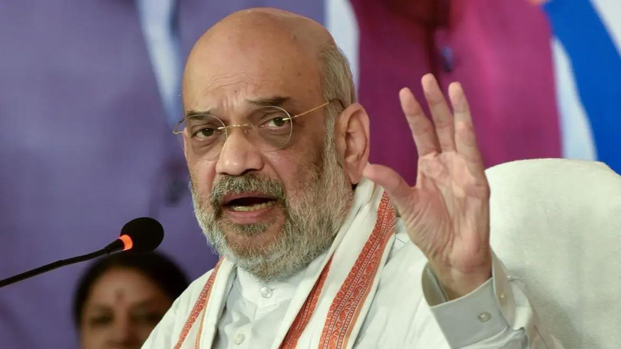 Amit Shah to chair anti-Naxal review meeting today in Chhattisgarh's Raipur