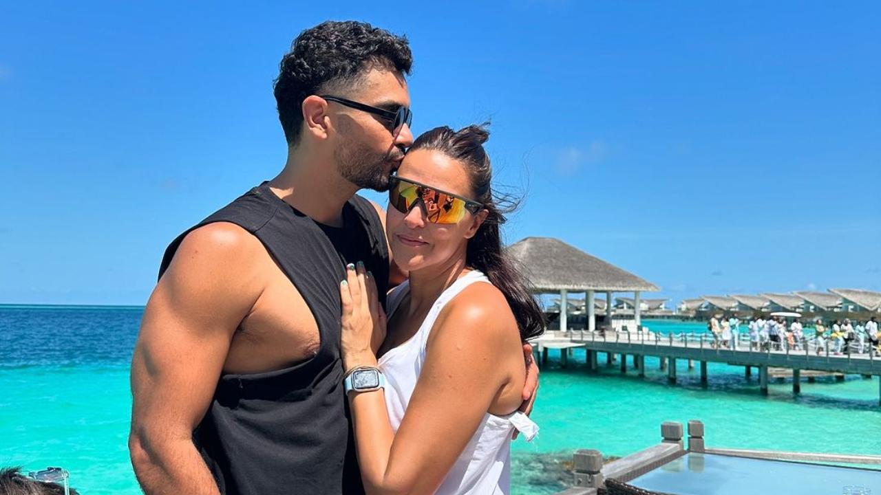 Angad Bedi wakes up wife Neha Dhupia by singing 'Happy birthday', watch video
