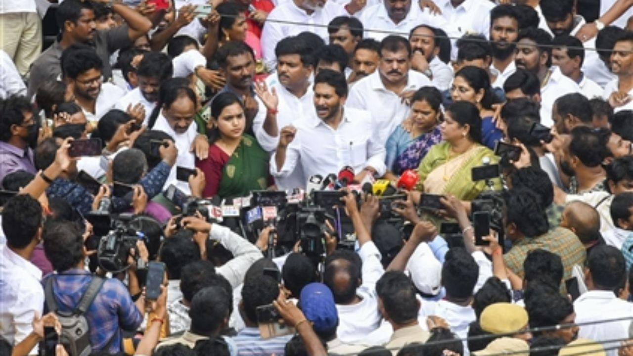 IN PHOTOS: YS Jagan Mohan Reddy visits workers injured in Andhra factory blast