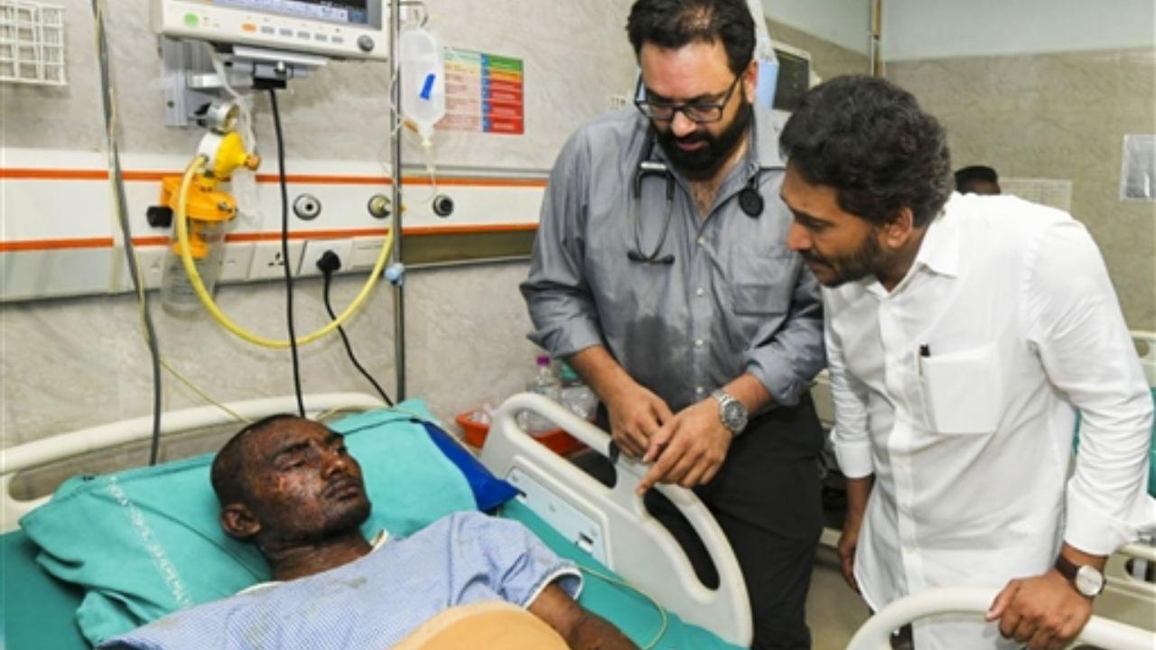Andhra Pradesh Chief Minister Chandrababu Naidu has mandated a high-level inquiry into the explosion incident. He announced a compensation package, offering Rs one crore to families of the deceased, Rs 50 lakh to seriously injured individuals, and Rs 25 lakh for those with minor injuries.