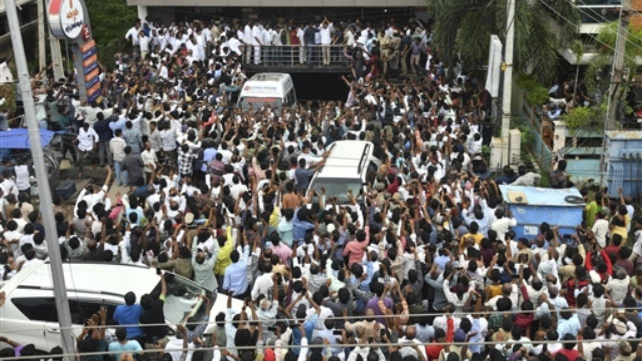 Prime Minister Narendra Modi, President Droupadi Murmu, and Vice-President Jagdeep Dhankhar have all expressed their condolences and shock over the tragic factory explosion in Anakapalli.