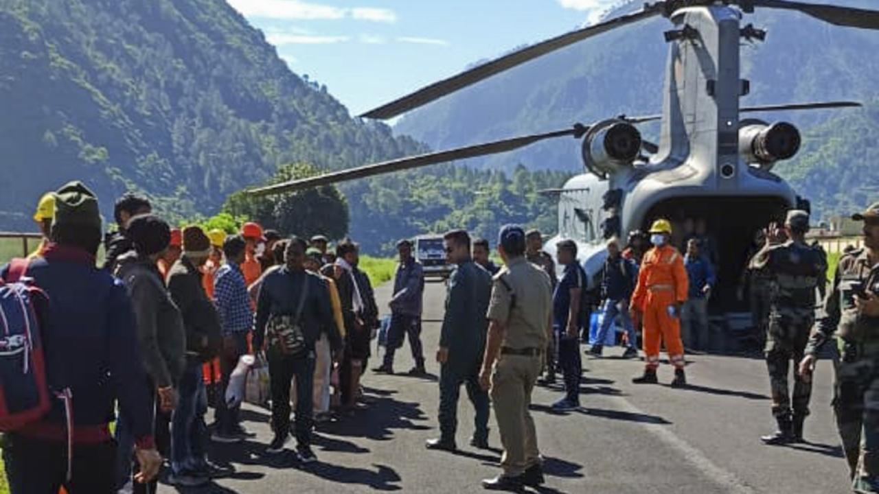 Uttarakhand Chief Minister Pushkar Singh Dhami took to X and thanked the local people for providing help to the administration