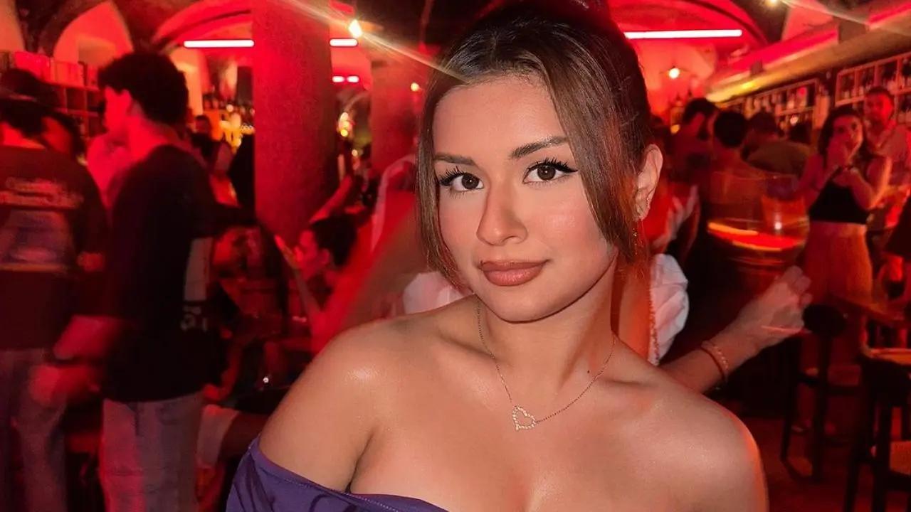 Content creator and actor Avneet Kaur got some products from jewellery brand Rang for her Europe trip and agreed to tag them in her posts, however, later, failed to comply. Read more