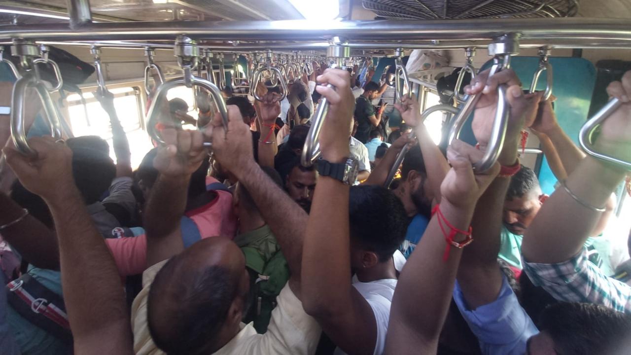 He said local trains between CSMT and Ambarnath stations are running normally; services between Badlapur and Karjat remain suspended.