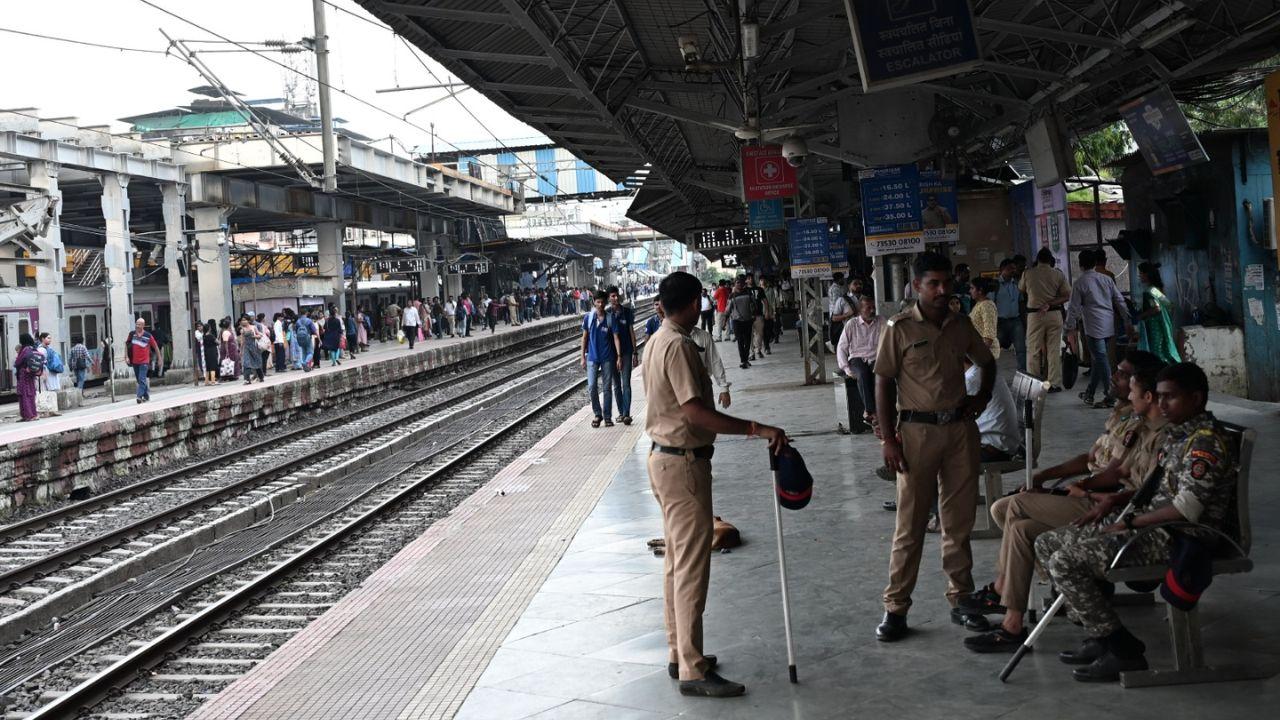 Concurrently, the Maharashtra government ordered suspension of three police officials including a senipr police inspector for alleged dereliction of duty. 