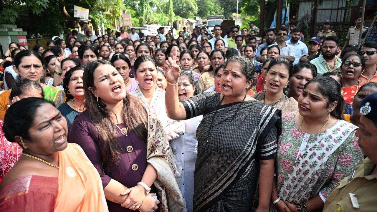 Congress leader Nana Patole also visited the city a day after protestors stormed on railway tracks and staged a rail roko demonstation for nearly 10 hours.