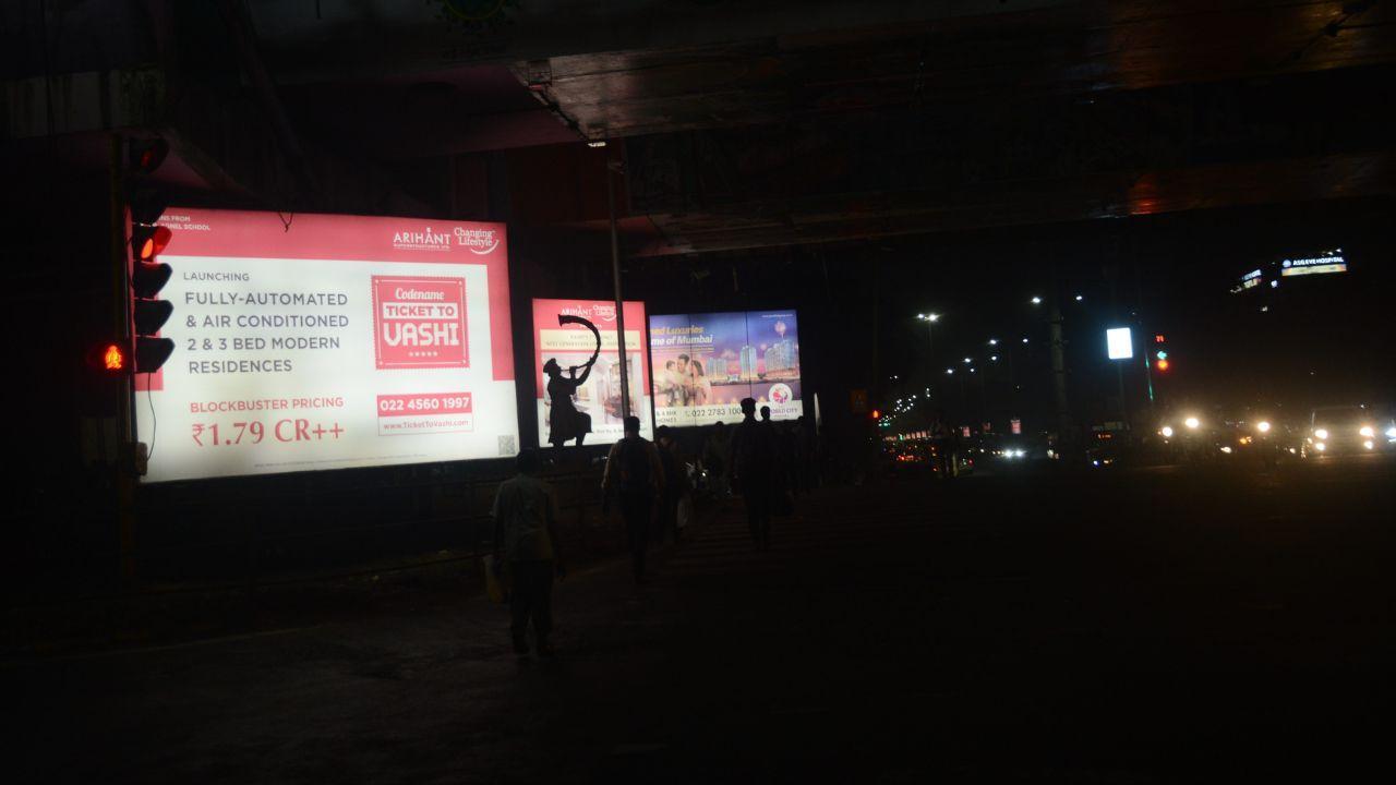 Mumbai: ‘Set illuminance limit for digital hoardings,' recommends Awaaz Foundation