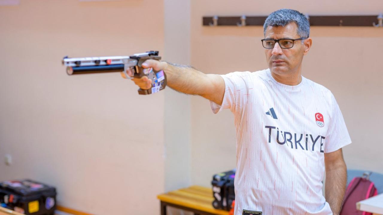 Yusuf Dikec
A Turkish Olympic shooter, Yusef Dikec gained the limelight for his casual style during the Paris Olympics 2024. Where other athletes were seen using optical gadgets, Dikec pulled up in a white t-shirt and spectacles. The shooter with his hand in his pockets clinched a silver medal in the 10m air pistol mixed team event