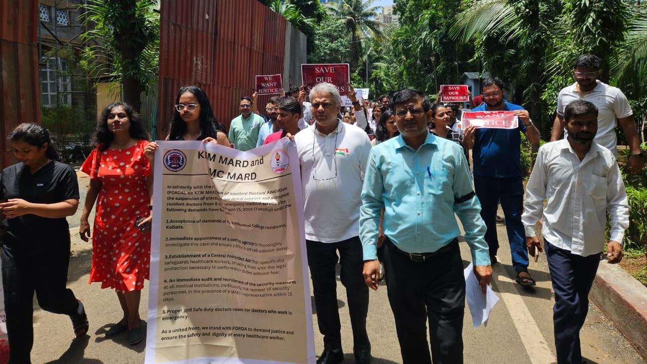 According to the Maharashtra Association of Resident Doctors, elective services such as outpatient departments, planned surgeries and lab procedures were hit due to the protest, but emergency services were attended to