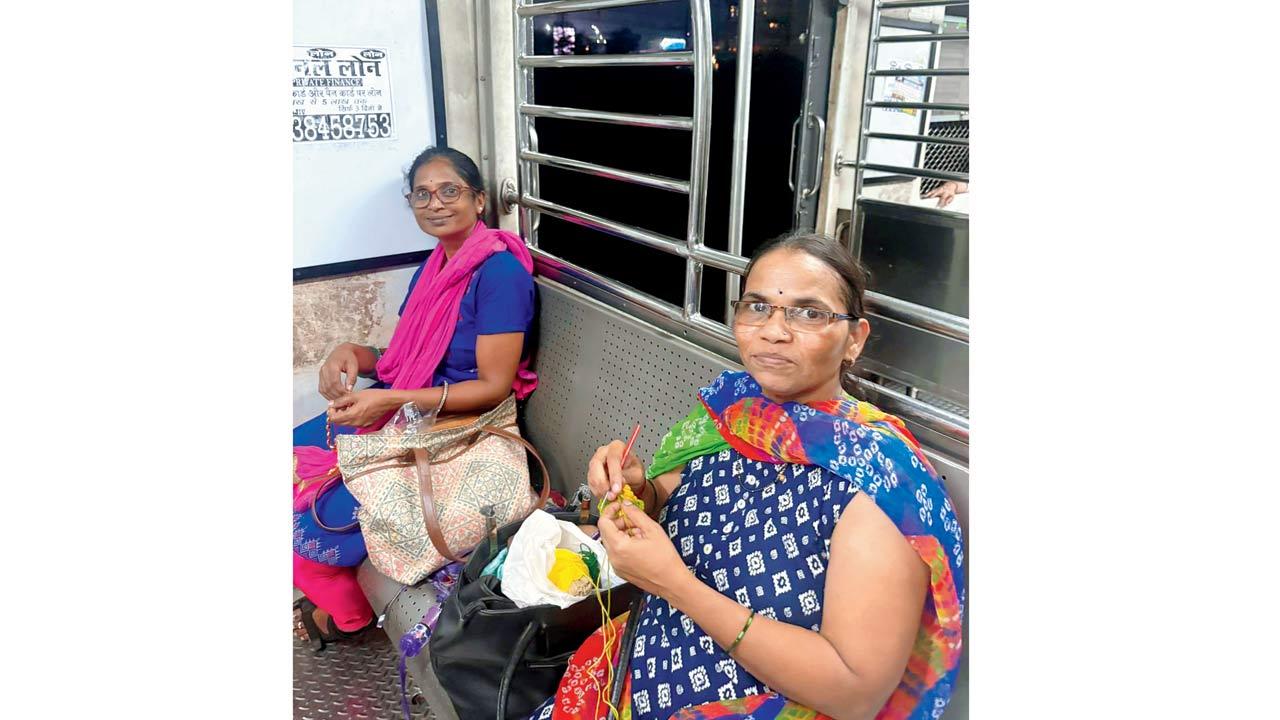 Trupti Kargutkar (left) makes the  bormalas during her commute 