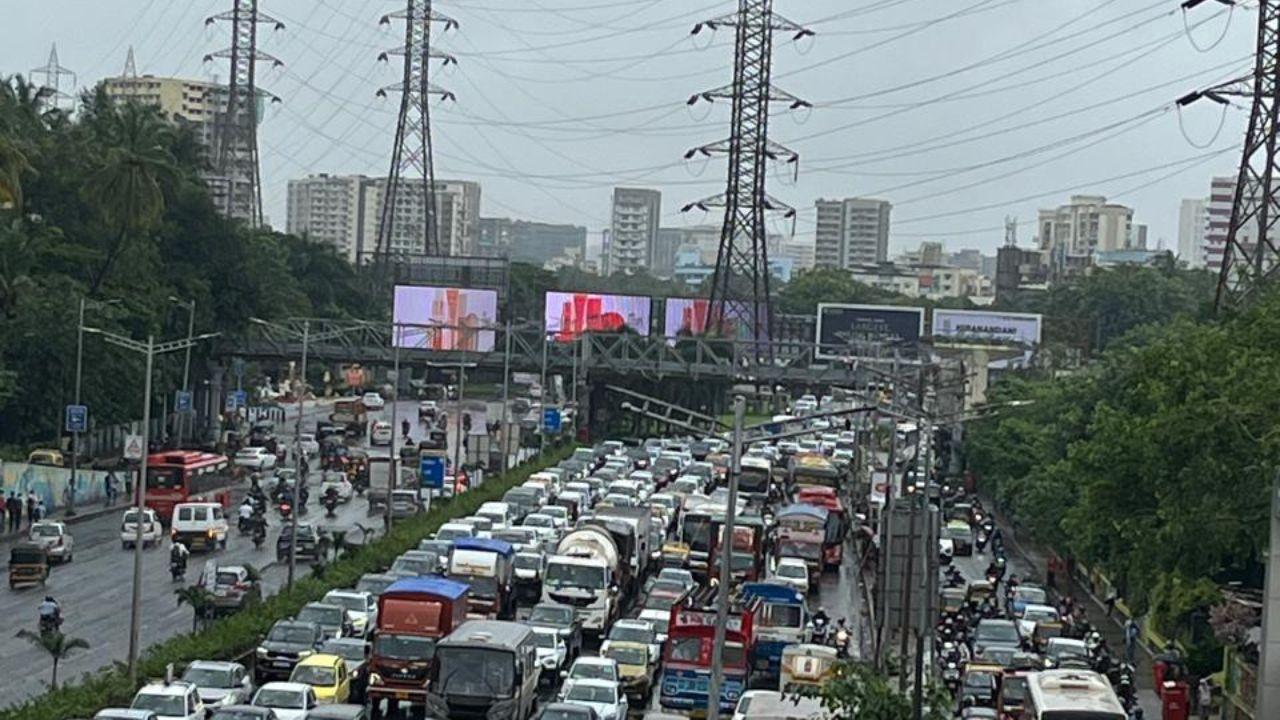 The closure of the historic Sion bridge has led to severe traffic jams on the Eastern Express Highway. Commuters are facing significant delays in light of the bridge's closure.