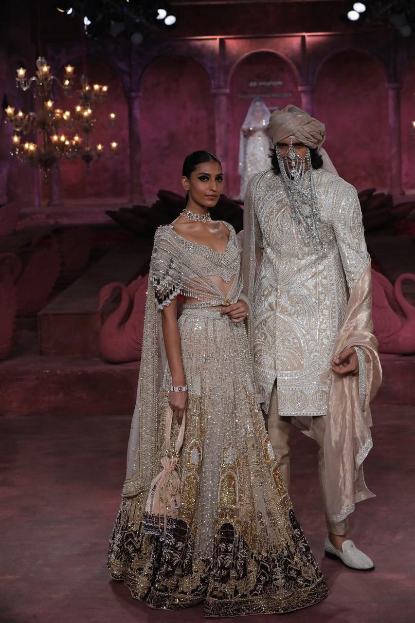 ‘Rang Mahal’ or Palace of Colours is a haute couture collection inspired by the regal and dreamy aspects of India's royal heritage. 