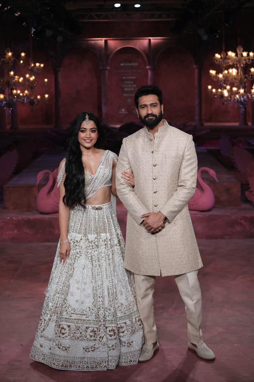 She then returned in a second outfit and marked the grand finale with her enchanting display of elegance and glamour. Joining her was ‘Chhava’ co-star and actor Vicky Kaushal.