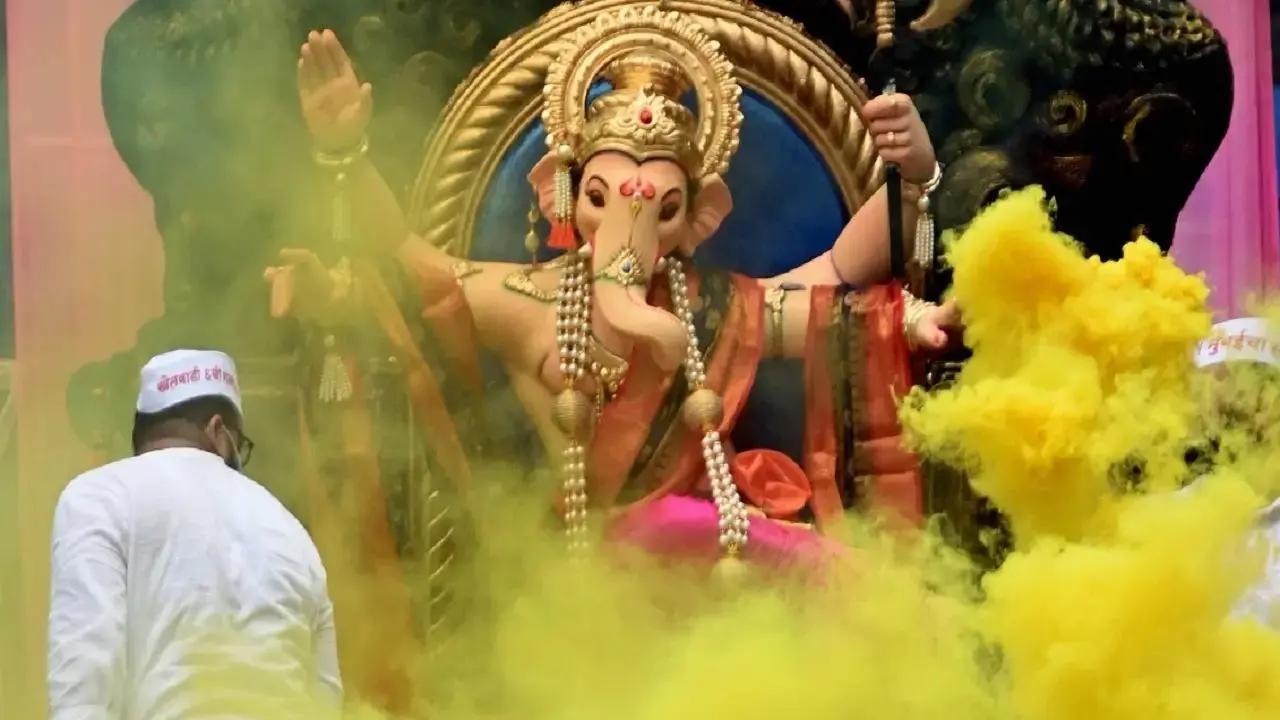 Ganeshotsav mandals following regulations to get 5-year mandap building permission