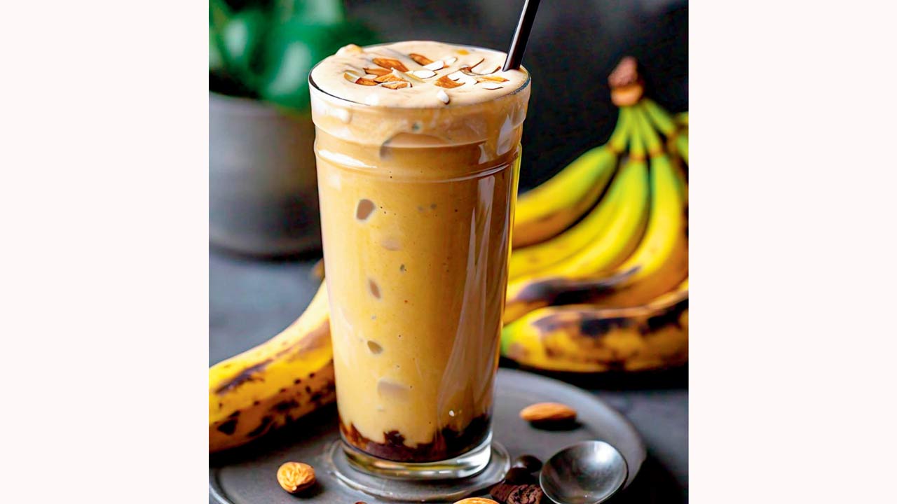 Banana espresso almond smoothie