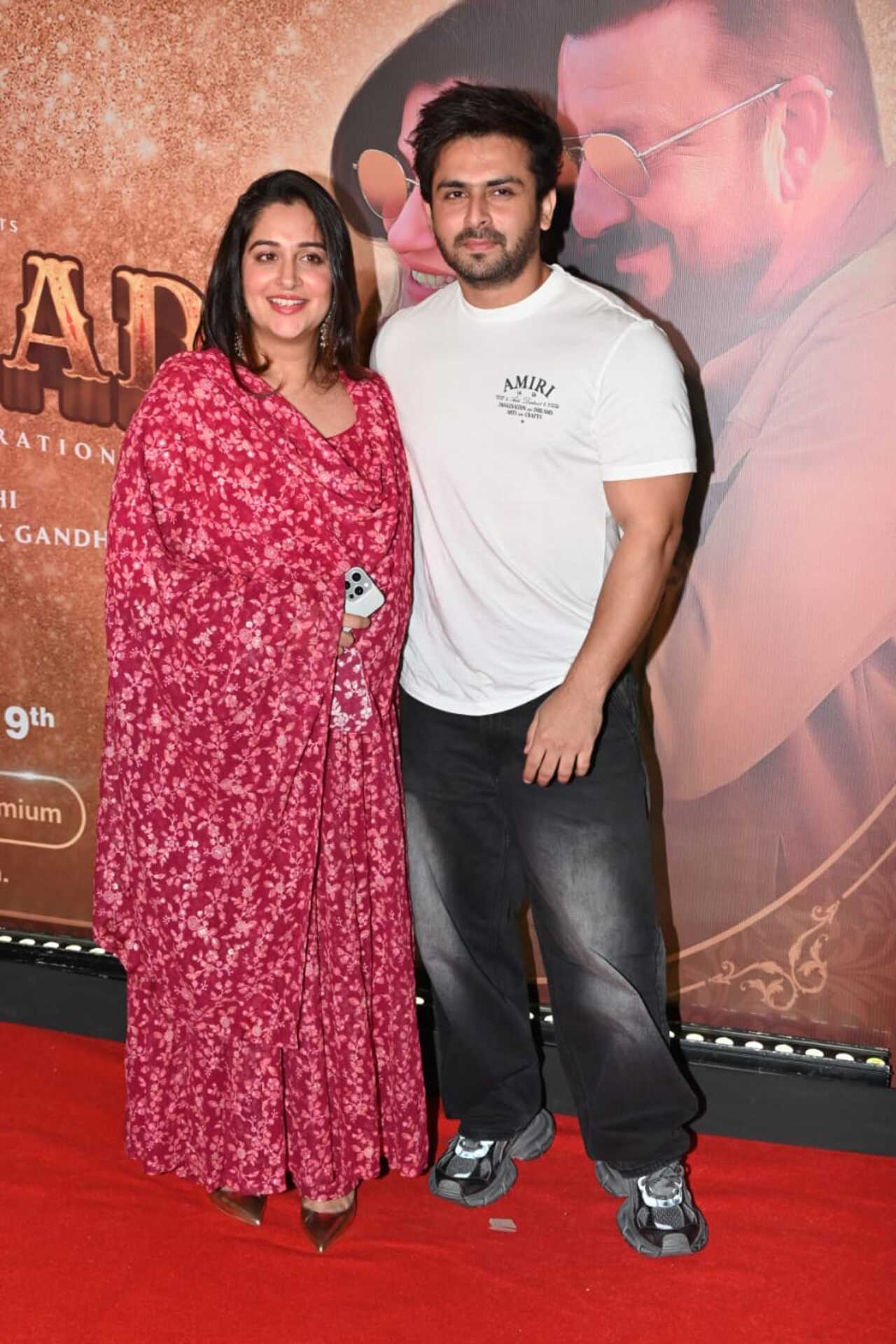 Power couple Shoaib Ibrahim and Dipika Kakkar also attended the event and were all smiles. 