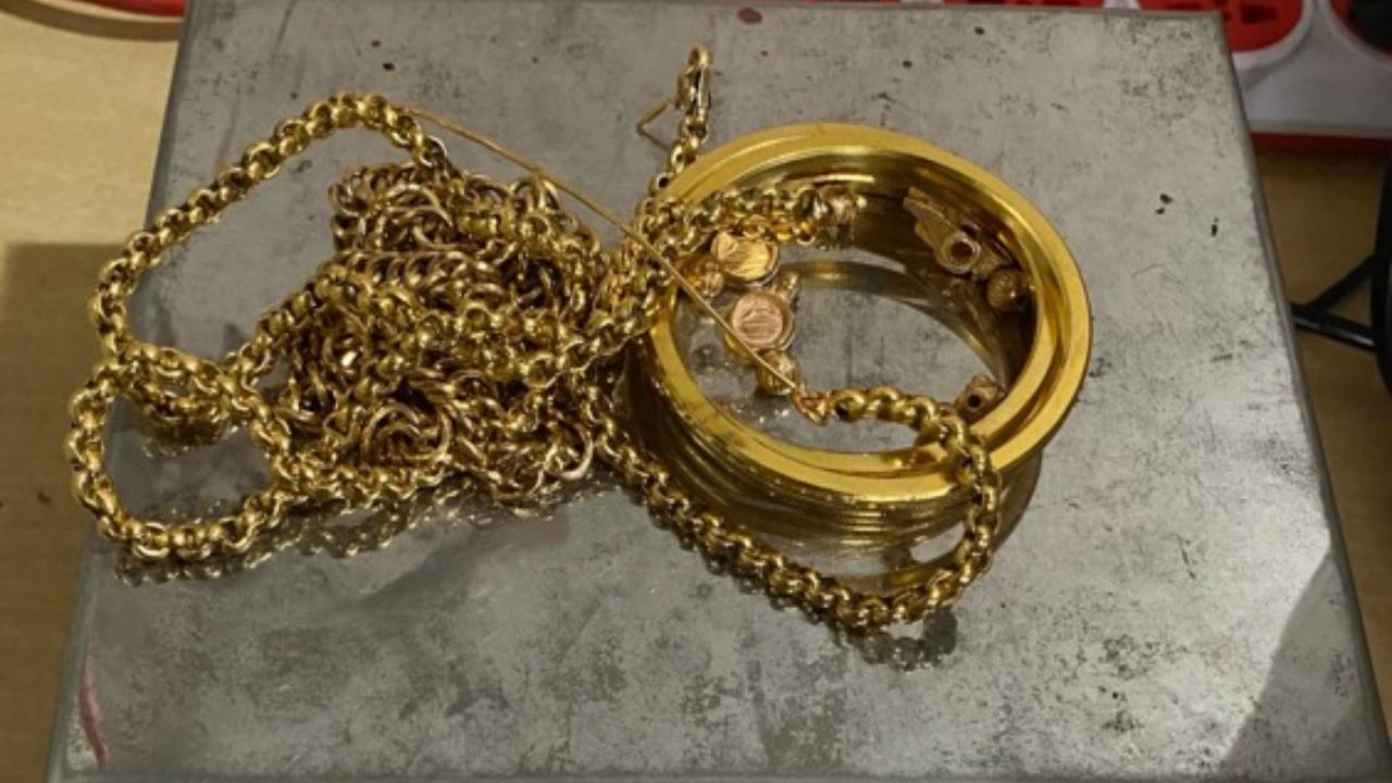 Mumbai airport customs seize gold and electronics worth Rs 4 crore