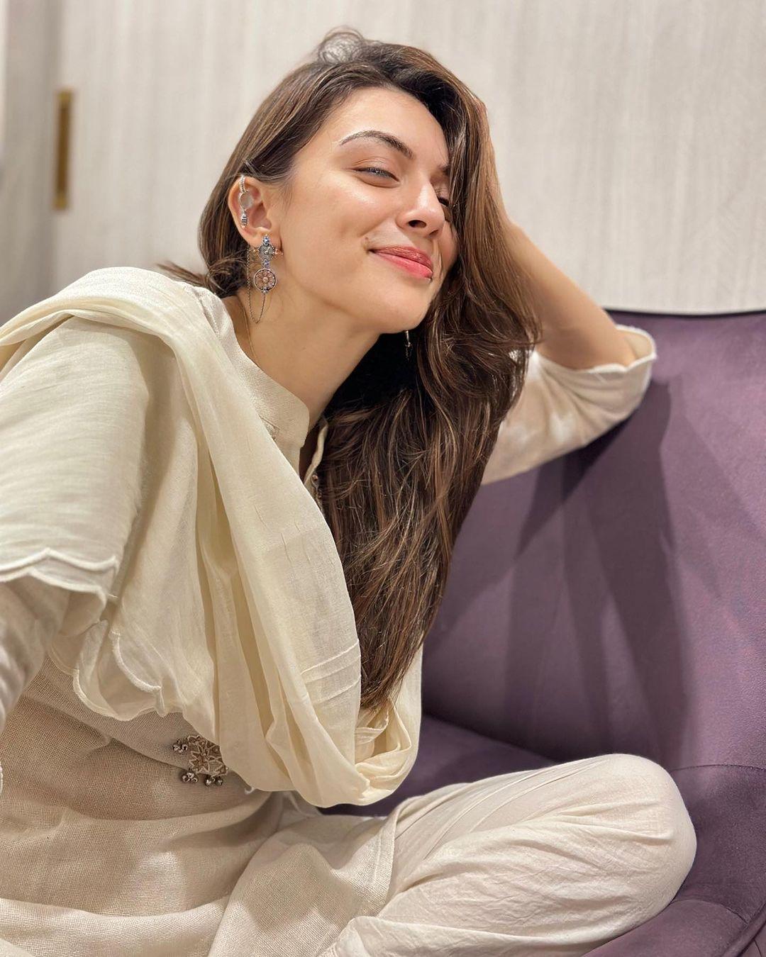 Hansika Motwani married her longtime boyfriend, businessman Sohail Khaturiya, on December 4, 2022, at Mundota Fort and Palace in Jaipur.