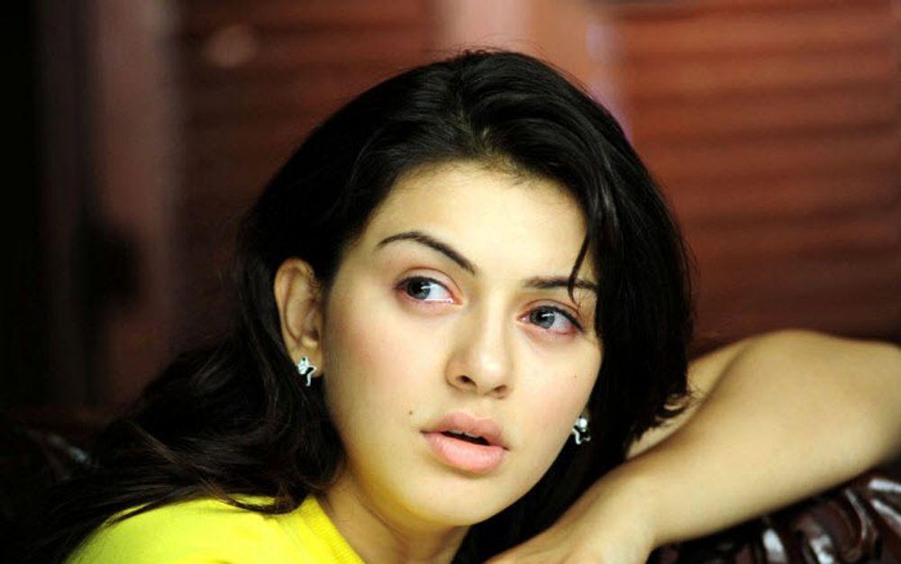 Hansika Motwani, born on August 9, 1991, is an Indian actress who mainly works in Tamil and Telugu movies. 