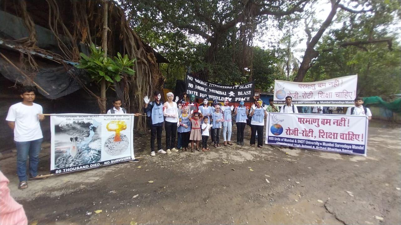 The peace march began at Azad Maidan at 2:30 pm and concluded at Hutatma Chowk at 3:30 pm. The rally ended with a pledge ceremony at 3:45 pm, where participants will commit to working towards a nuclear-free world.