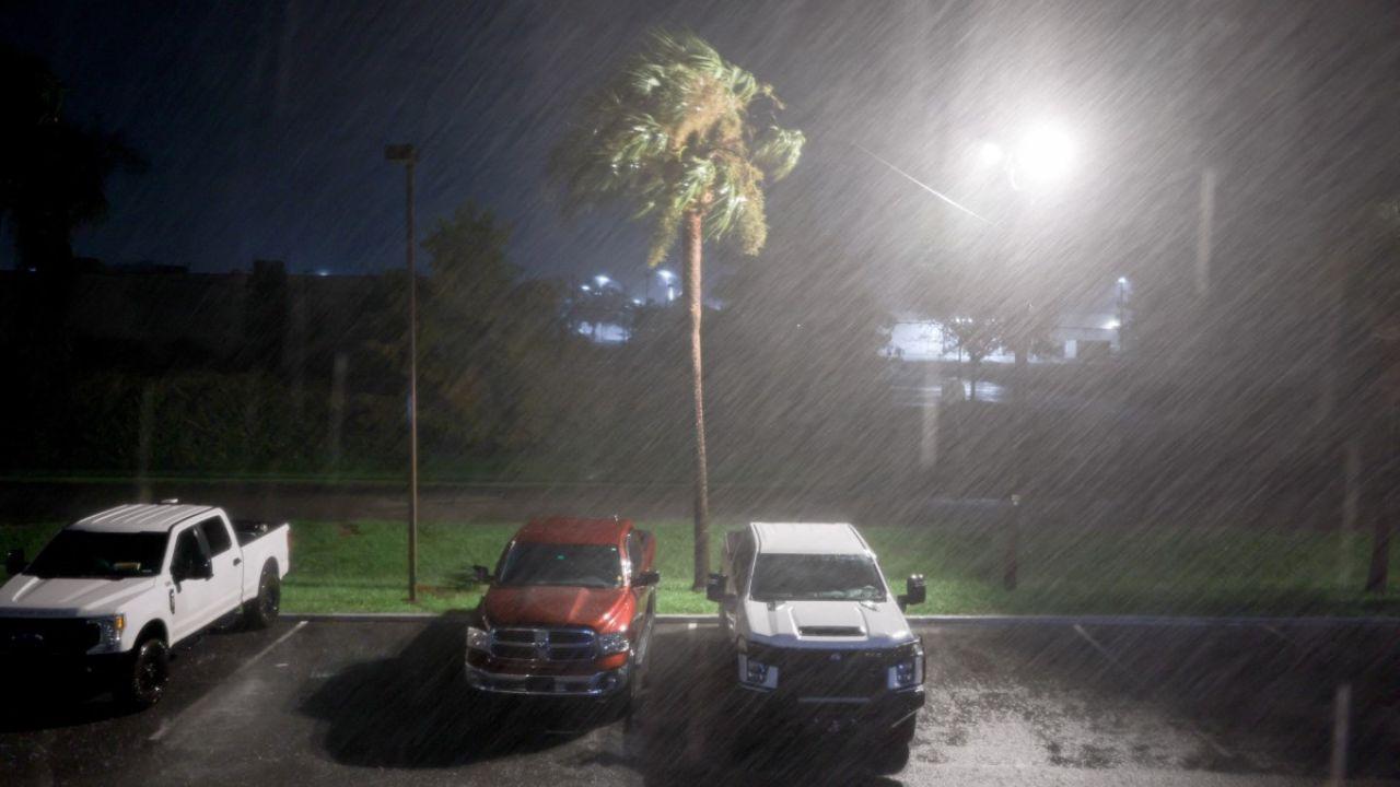 Hurricane Debby makes landfall in Florida as Category 1 storm